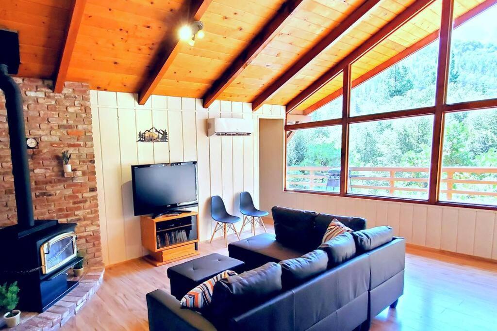 Redwood Retreat, Mountains, Adventure And Nature Ponderosa エクステリア 写真